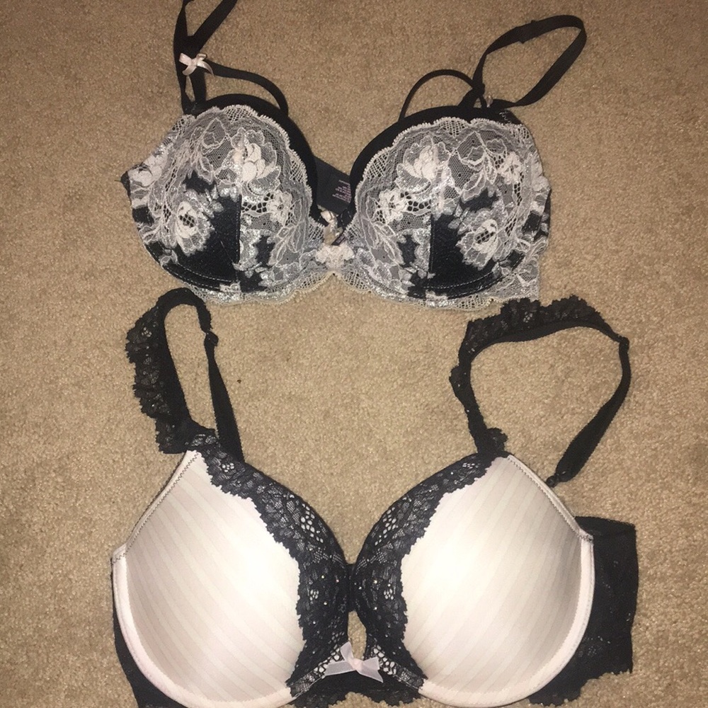 Victoria’s Secret bras